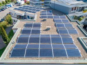 Instalación de placas solares en empresas en Valencia
